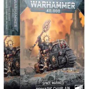 Capellan primaris en moto